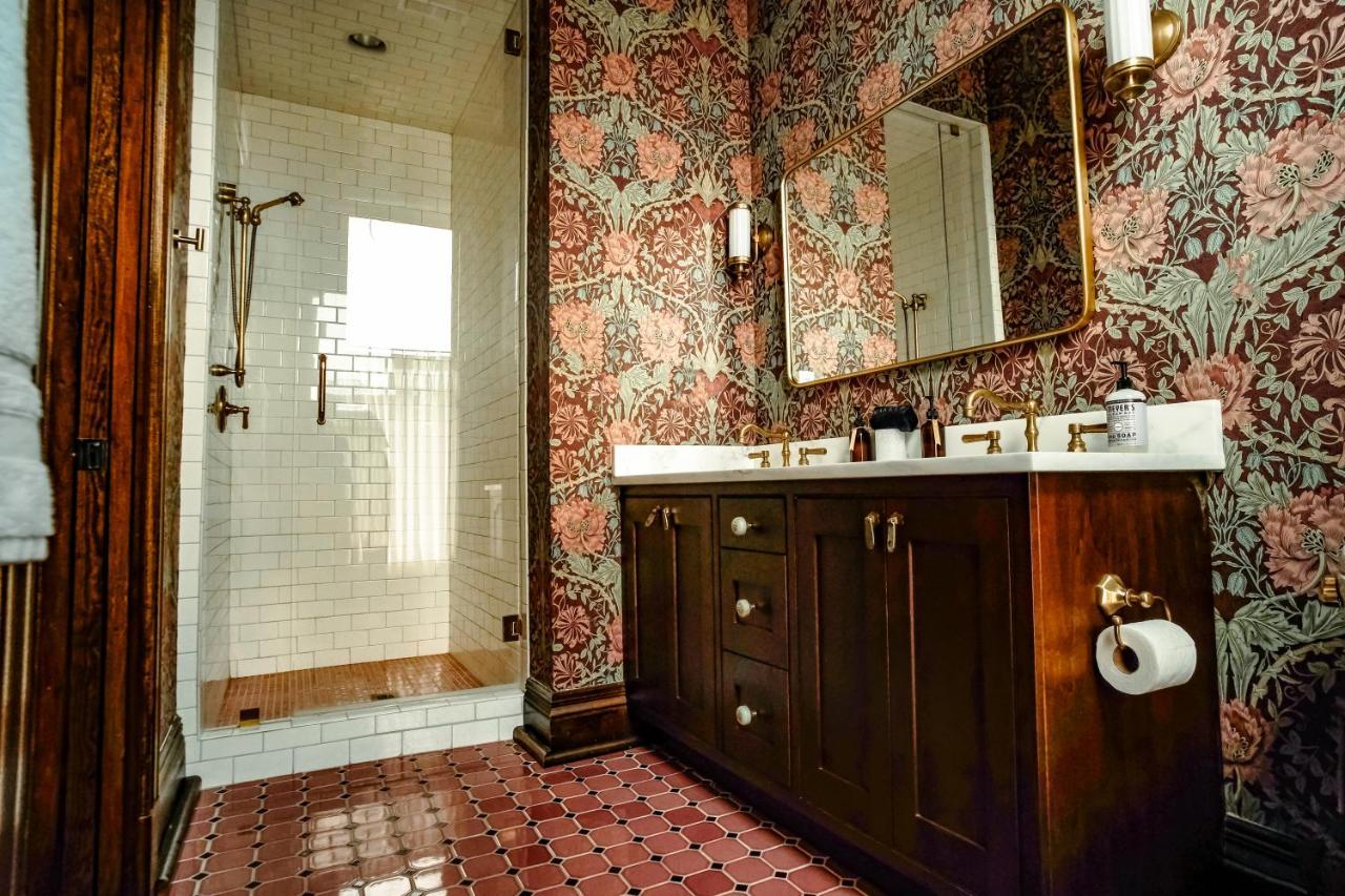 Henrie House I Luxury 4Br Downtown Historic Gem With Library & Patio Villa Nashville Eksteriør bilde